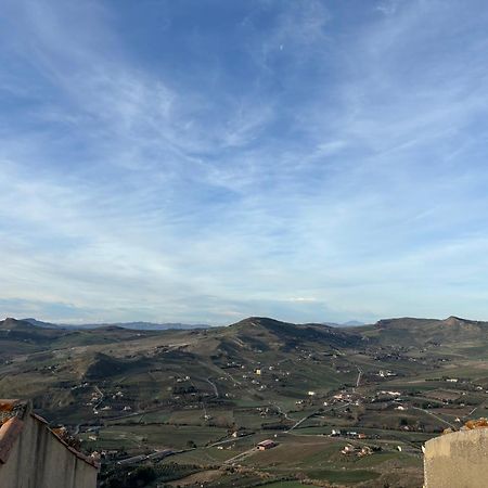 A-Muri Gangi Bagian luar foto
